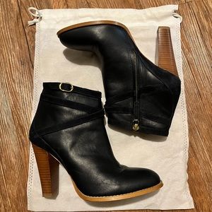 PRICE DROP! Gorgeous French Heeled Boots